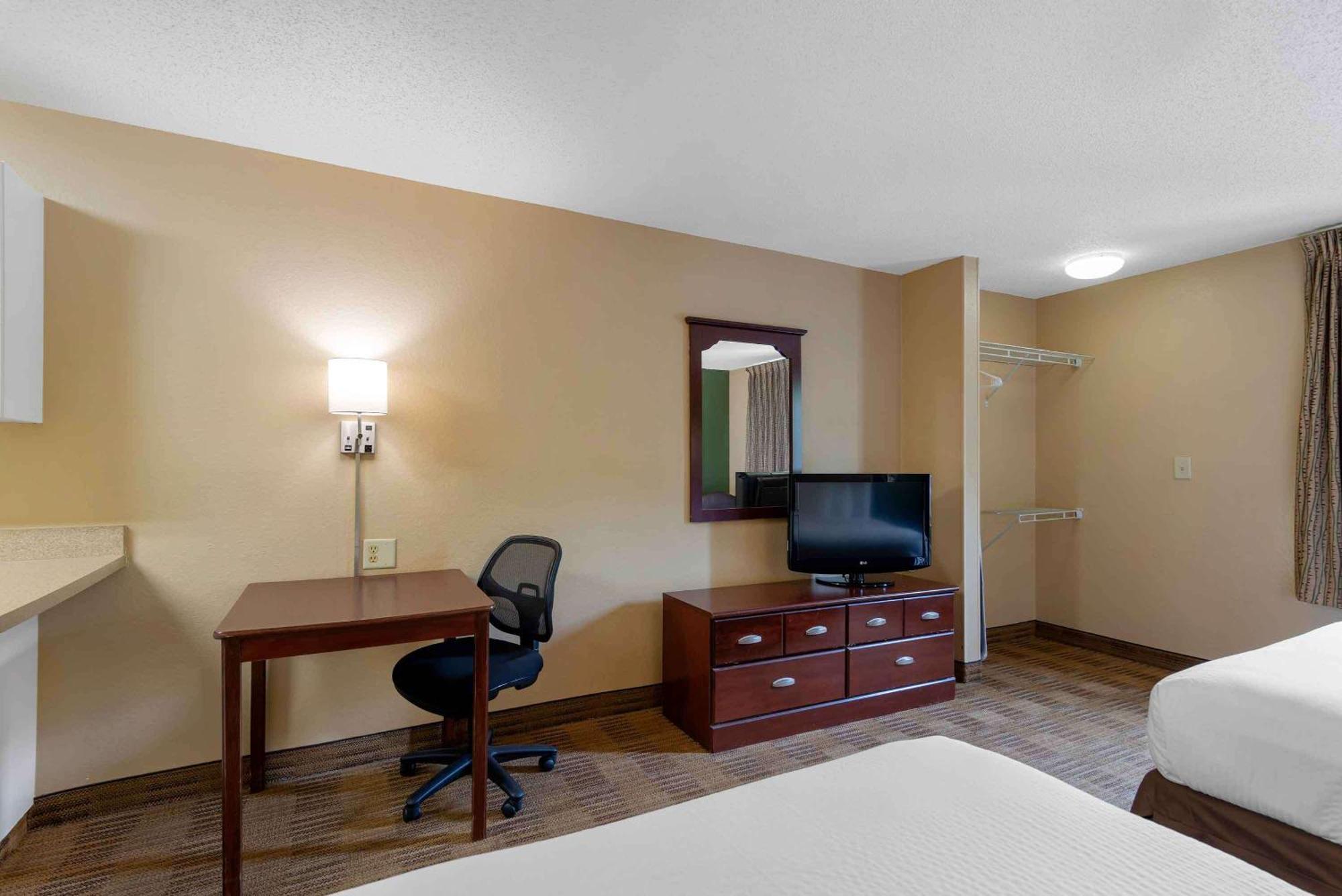 Extended Stay America Suites - Atlanta - Perimeter - Crestline Dunwoody Exteriör bild