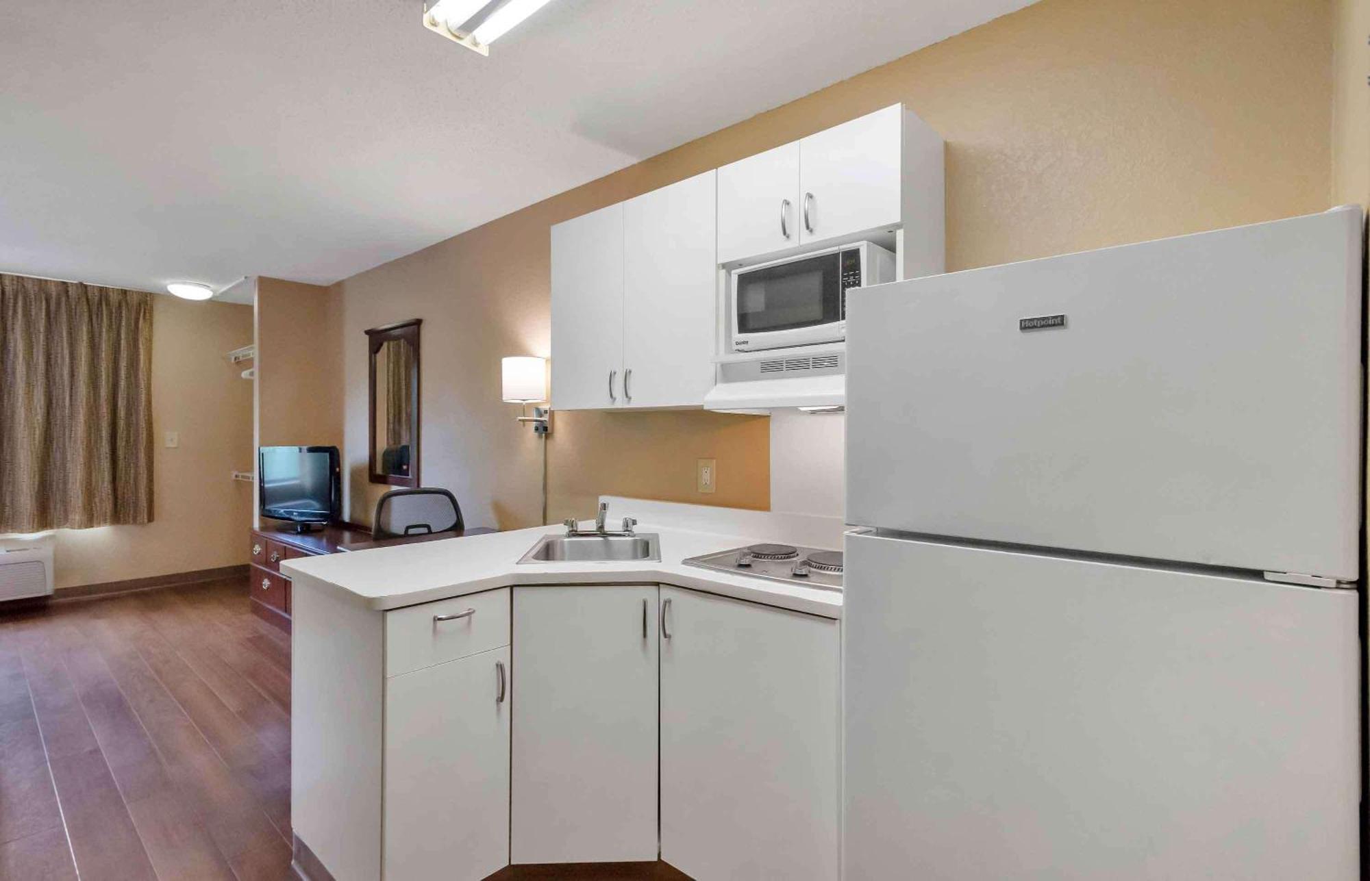 Extended Stay America Suites - Atlanta - Perimeter - Crestline Dunwoody Exteriör bild