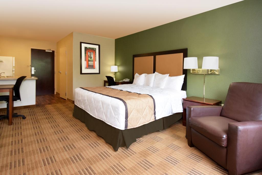 Extended Stay America Suites - Atlanta - Perimeter - Crestline Dunwoody Exteriör bild